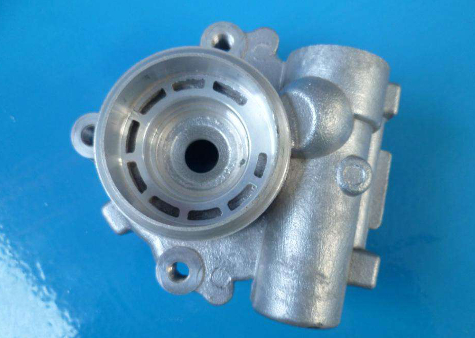 鋁壓鑄件表面氧化的原因有哪些？